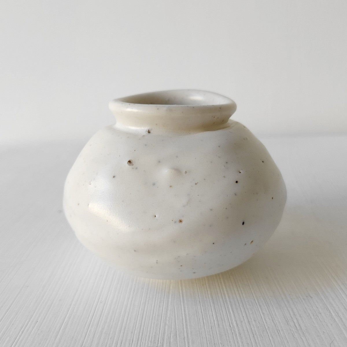Robert Hunter | Small Speckled Vessel