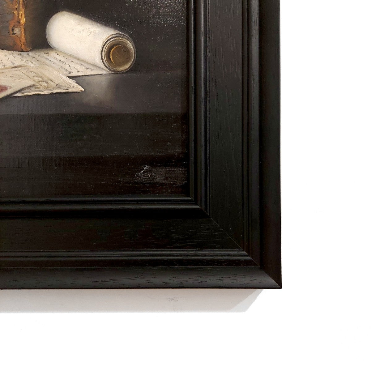 Emmanuelle Capatos | The Red Scroll