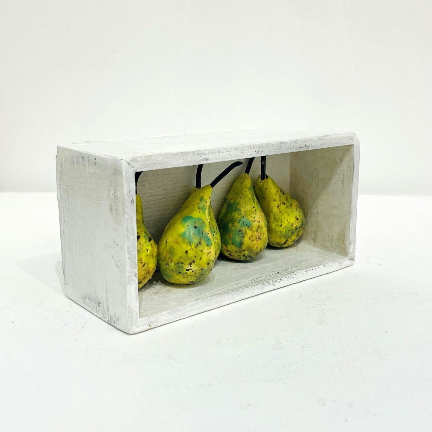 Diana Tonnison | The Miniature Pantry: Conference Pears